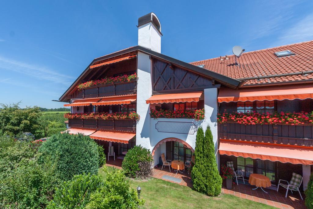 Hotel Alpina Hagnau Exterior photo