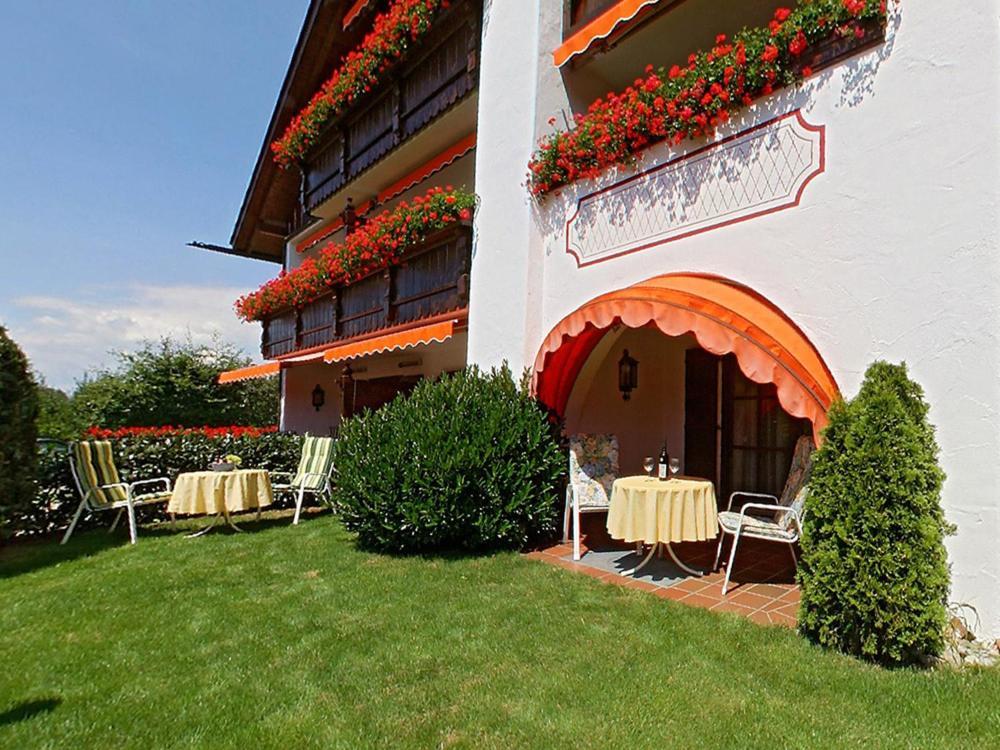 Hotel Alpina Hagnau Exterior photo