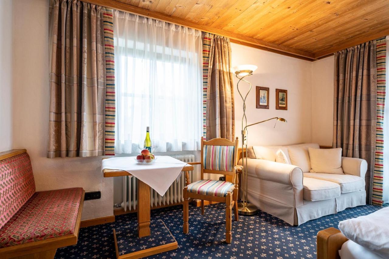 Hotel Alpina Hagnau Exterior photo